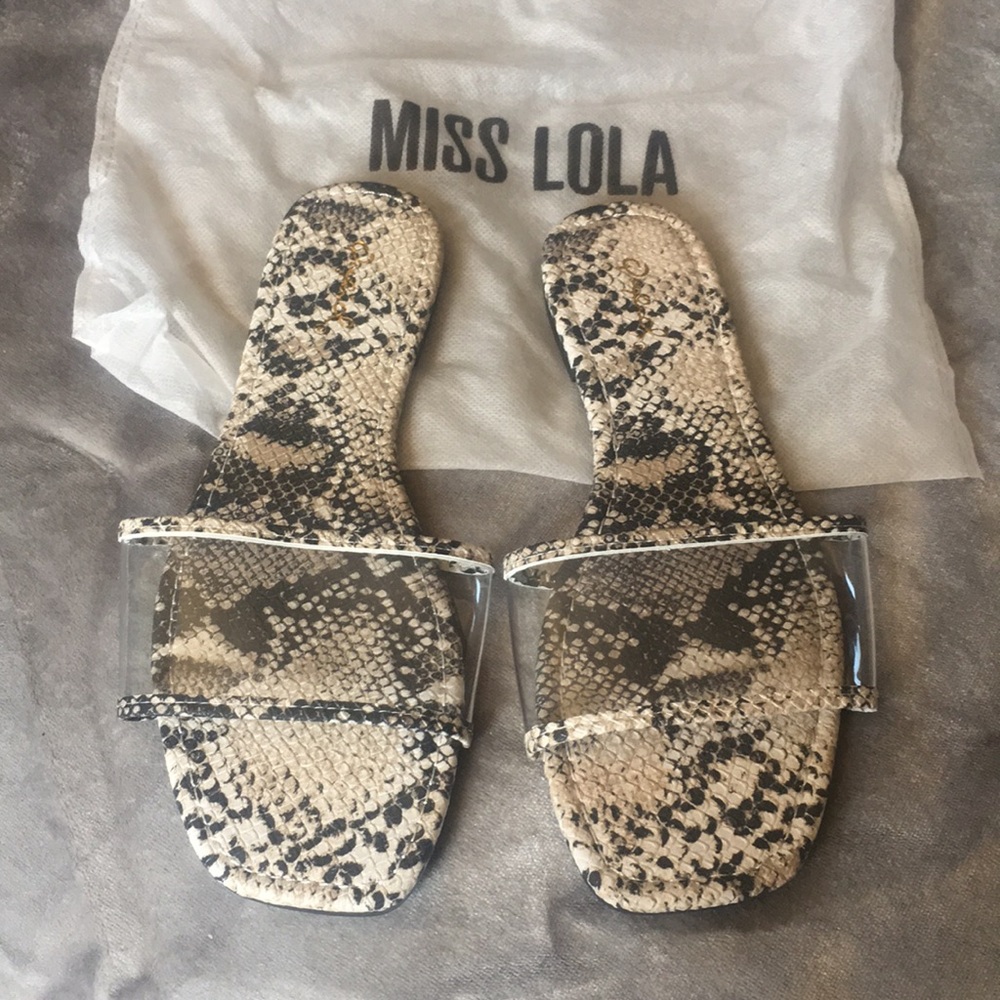 MISS LOLA Snake Print Sandals - Picture 5 of 5